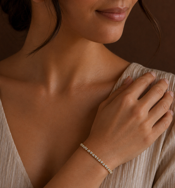 14KT YELLOW GOLD DIAMONDS HEART TENNIS BRACELET